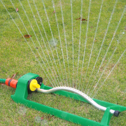WIL4853 Pendel-Gartenbewässerungsanlage aus Metall mit Oszillationsfunktion