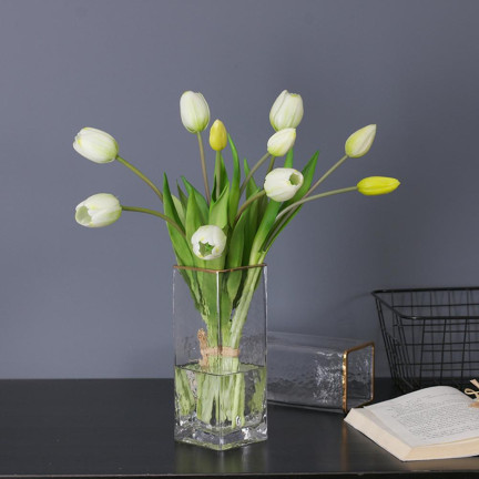 CV18674-1 TULIPS BUNCH Gummier Gummi als lebendes Silikon WEISS ECRU