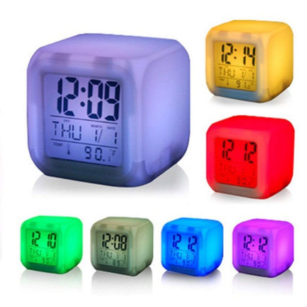 TG77583 WECKER CHAMÄLEON LCD LEUCHTET MIT THERMOMETER KALENDER