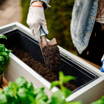 BIO7 BIOVITA UNIVERSALERDE 20L FÜR BLUMEN UND GRÜNPFLANZEN