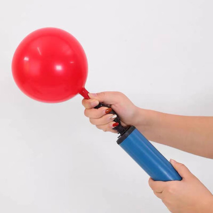 TG53399 PROFESSIONELLE DOPPELSEITIGE HANDBALLONPUMPE