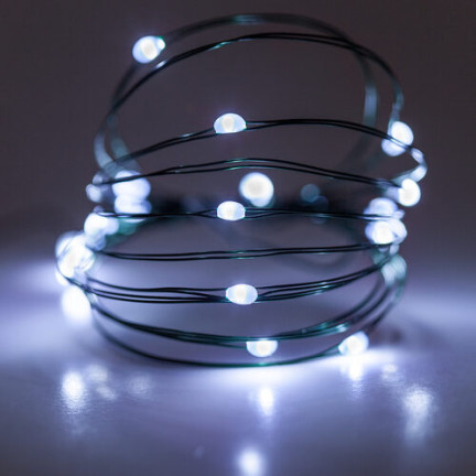 TG73524-1 Weihnachtsbaumbeleuchtung, grüner Draht, batteriebetrieben, kaltweißes Licht, 40 LEDs