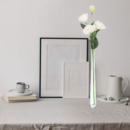 CV21840-1 Eustoma, Zweig mit 4 Blütenständen, zarte weiße Wildrose
