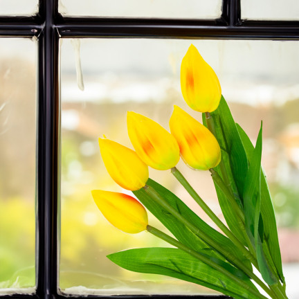 CV26806-4 Frothy TULIPS X5 YELLOW ARTIFICIAL TULIPS IN A BUNCH
