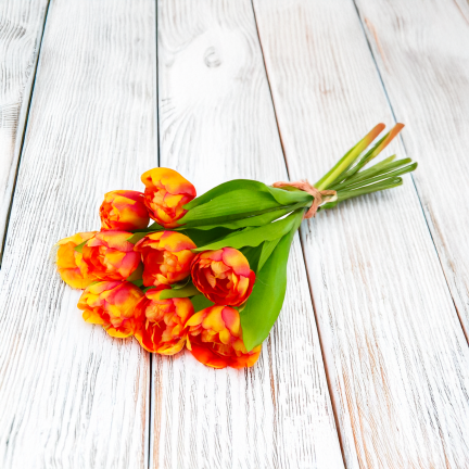 CV31227-2 Tulpenstrauß, künstliche Tulpen in einem Strauß, Frühlingskomposition