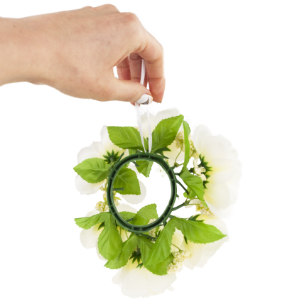 Dekorativer Rosenkranz, Rosen im Kranz, Frühlingsdekoration, Ostern