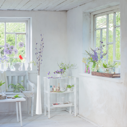 Kätzchenzweig, Kätzchen im Frühling, Osterdekoration, Dekoration für den Tischschmuck