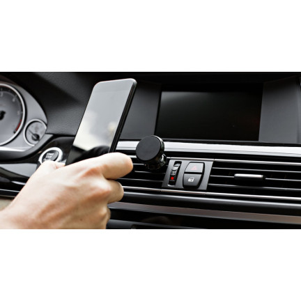 3008 Autotelefon Magnethalterung am Kühlergrill