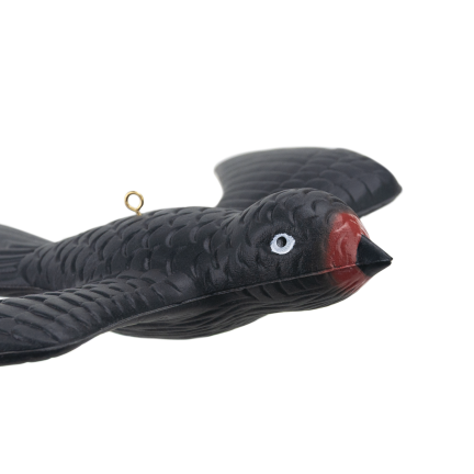 IM033 Schwalbe im Flug – dekorativer Vogelschreck für Balkon, Terrasse und Garten