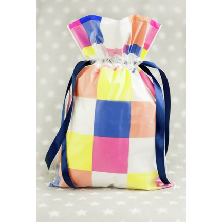 1338 TASCHE BUNTE QUADRATE FÜR PRZENTY TASCHE S 24X36