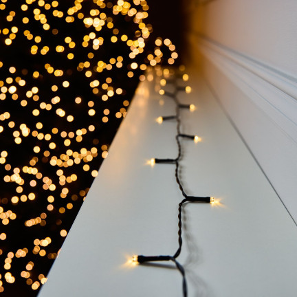 LC200 Weihnachtsbaumbeleuchtung mit 200 LEDs, warmweißes Licht für den Weihnachtsbaum