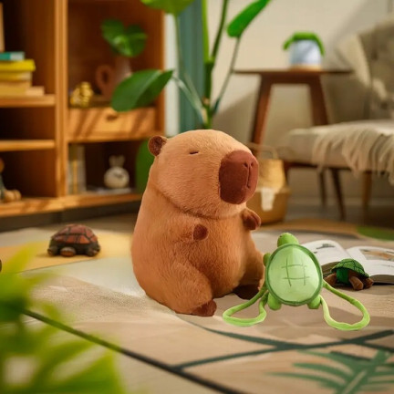 TG81321 CAPYBARA MIT RUCKSACK PLÜSCH MASCOTCHEN GESCHENK MICKEY KAPI