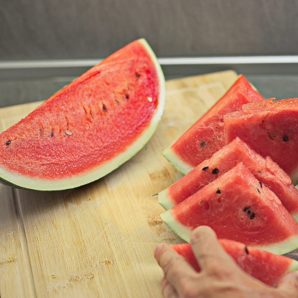 W1001 WASSERMELONE SAMEN ZUCKER BABY CAVON SÜSS SAFTIGES FRUCHTFLEISCH FÜR DEN ANBAU 1G