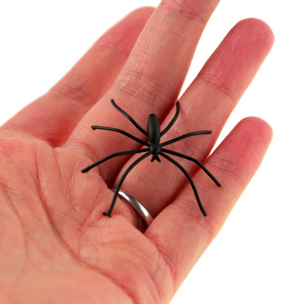HL17 KÜNSTLICHES SPINNENNETZ 4 SPINNEN HALLOWEEN DEKORATION