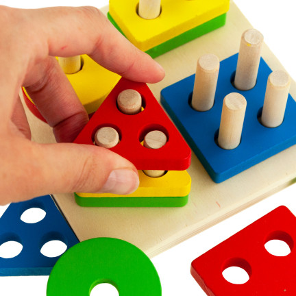 TG50018 Sortiermaschine TREE SHAPES TOYS Puzzlespielblöcke