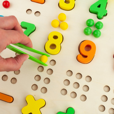 TG67012 MONTESSORI HOLZ PUZZLE MATHEMATISCHES LERNEN