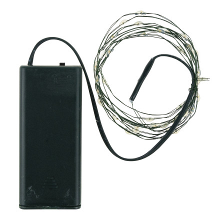 TG73524-2 Weihnachtsbaumlichterkette mit 40 LEDs, warmes Licht, batteriebetrieben, an einem grünen Draht