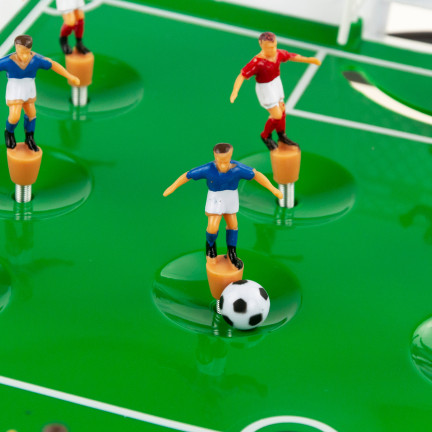 TG77434 TISCHFUSSBALL AUF FEDERN FAMILIENSPORTSPIEL