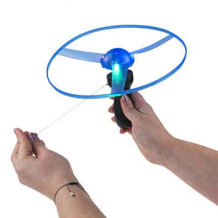 TG77580 FLIEGENDE SCHEIBE LAUNCHER PROPELLER LEUCHTET RGB GROSS