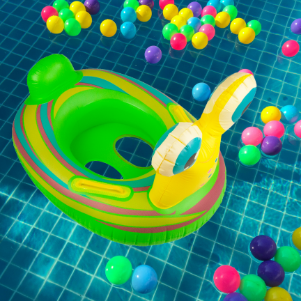 TG77790 AUFBLASBARE SCHNECKE SCHWIMMEN STRAND RAD FÜR DEN POOL