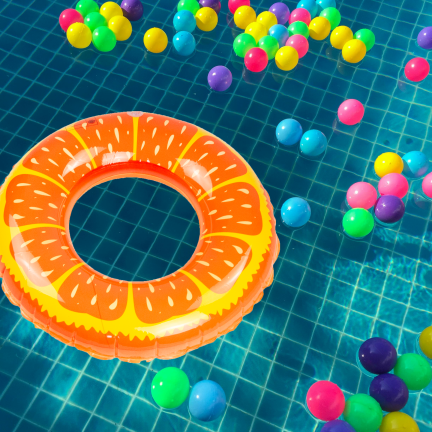 TG77798 AUFBLASBARES RAD ORANGE FÜR SCHWIMMEN STRAND KINDERBECKEN