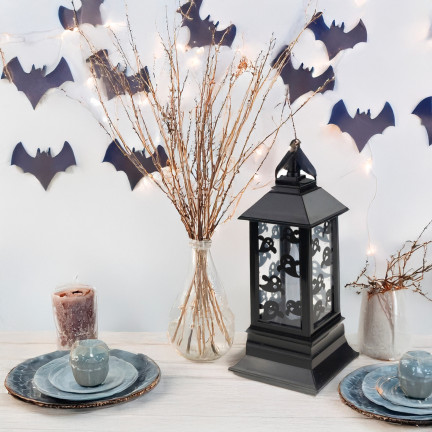 Led-Kerzenlaterne, schwarz, mit Gespenstermuster, Halloween-Dekoration, imitiert Flamme, 20cm hoch