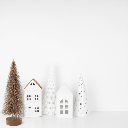TG81561 Goldener Weihnachtsbaum mit Glitzer – elegante Weihnachtsdekoration, 26 cm