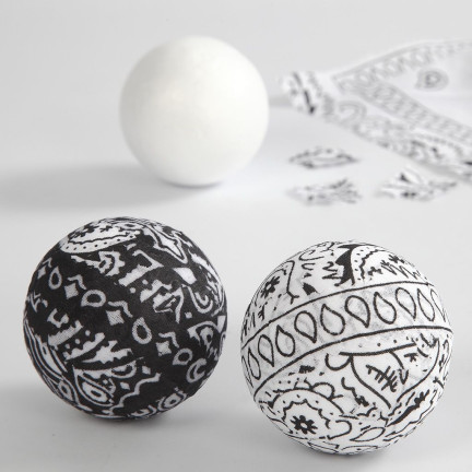 677812 STYROPIAN BALL 15cm DECOUPAGE 4tlg.